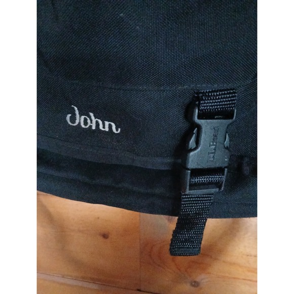 L.L. Bean Black Canvas Messenger Laptop Bag‎ Emboidered with the name John - Picture 2 of 6